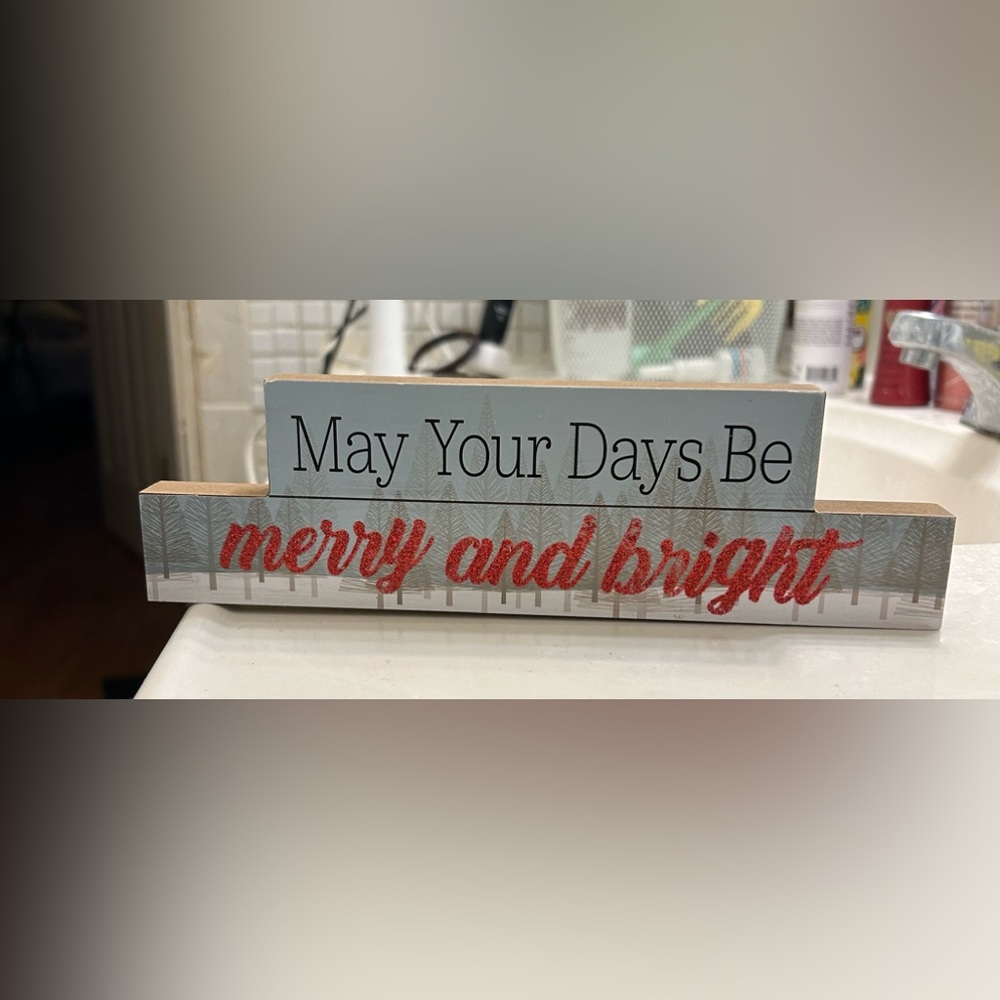 Seasonal decor sign